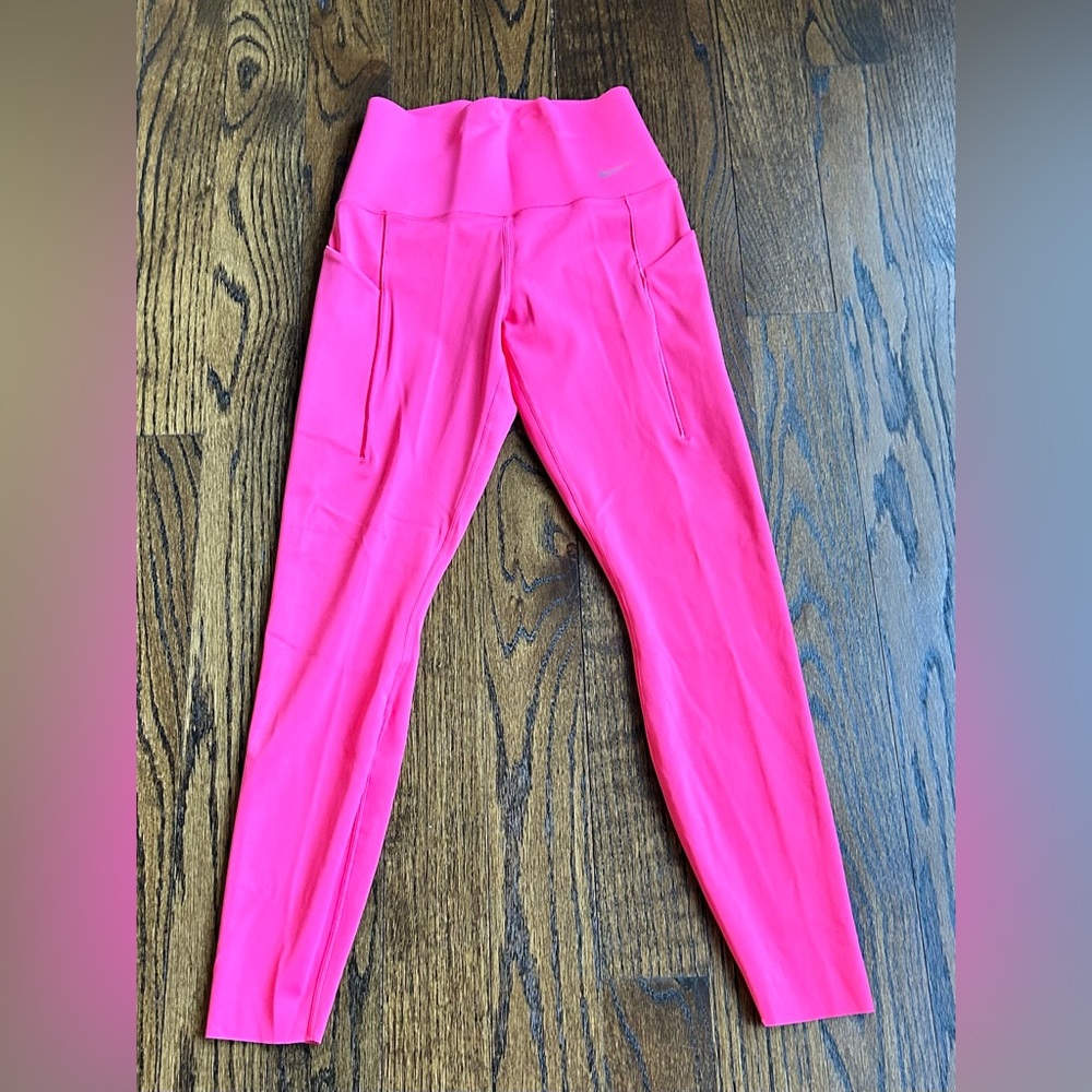 EUC Nike Dri-Fit athletic leggings